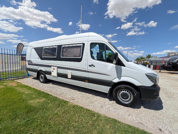 PXL_20260204_040548933