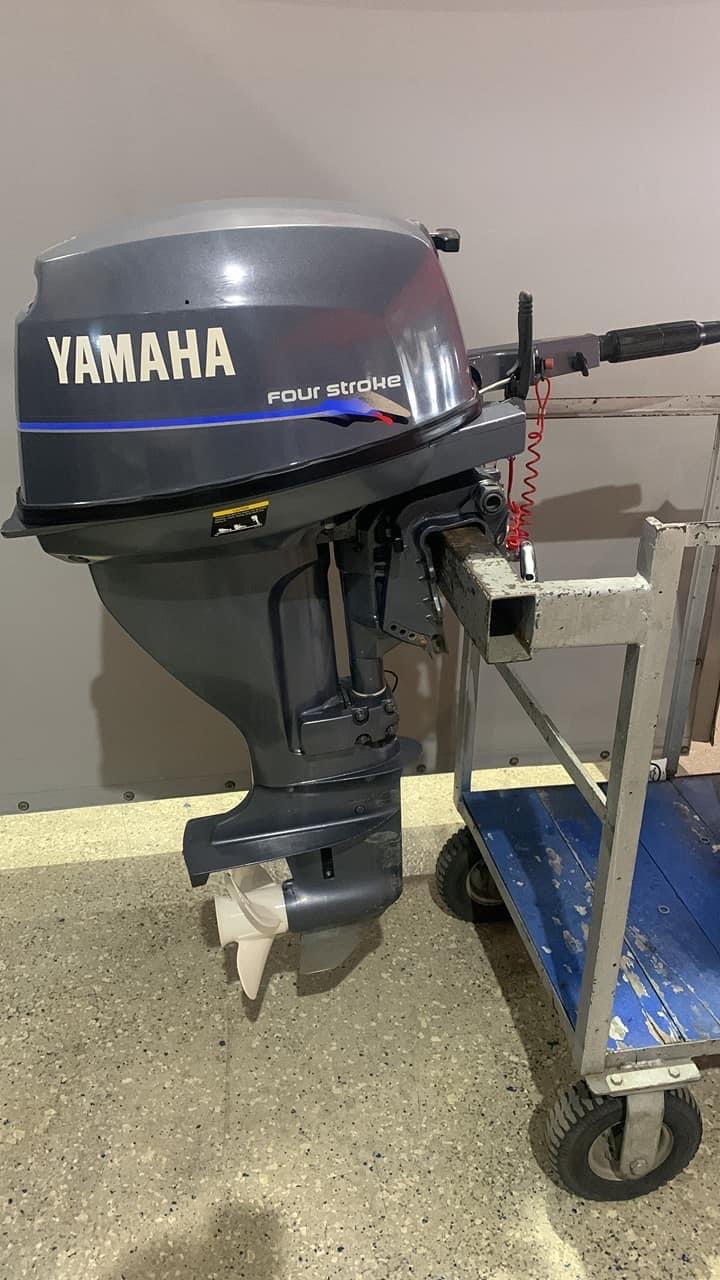 Yamaha F15